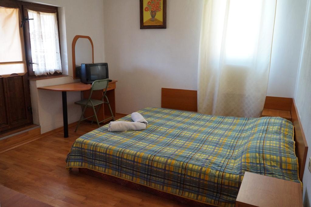Guestrooms Ross Veliko Tărnovo Exterior foto